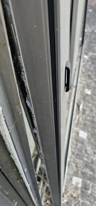 Caixilharia de alumínio com rutura térmica