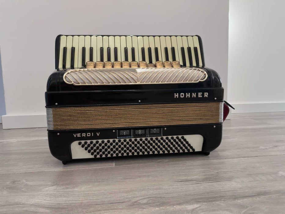 Akordeon Hohner Verdi V Musette