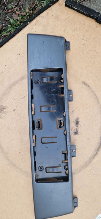 Накладка бампера під номерний знак audi a3 8p