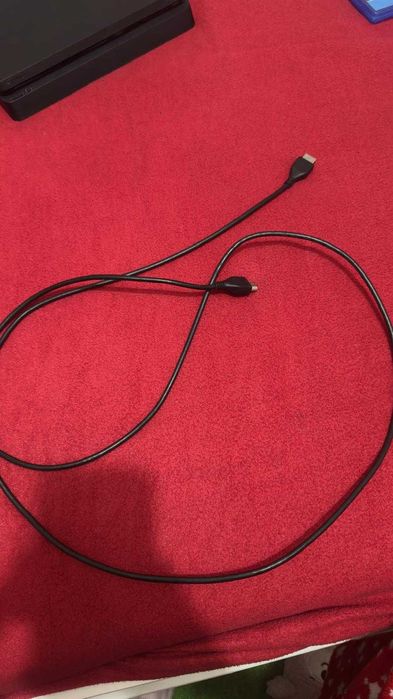 Vendo PS4 em bom estado.