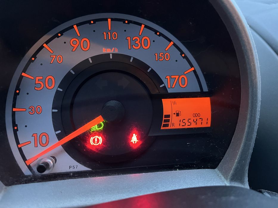 Toyota aygo 1.0 бензин