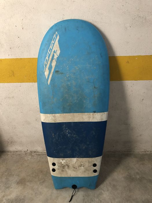 Prancha softech 5’2 com pouca utilizacao