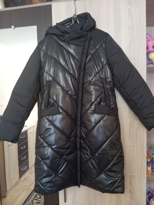Продам пуховик 48 розмір