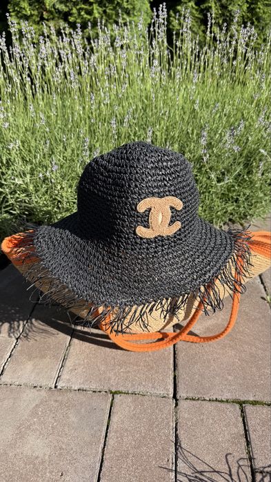 Капелюх плетений  ,шляпа  шанель  соломяний карелюх chanel