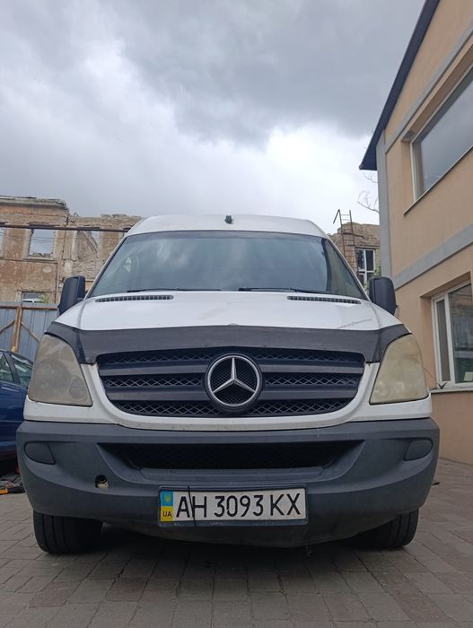 Продам Мерседес спринтер 2.2