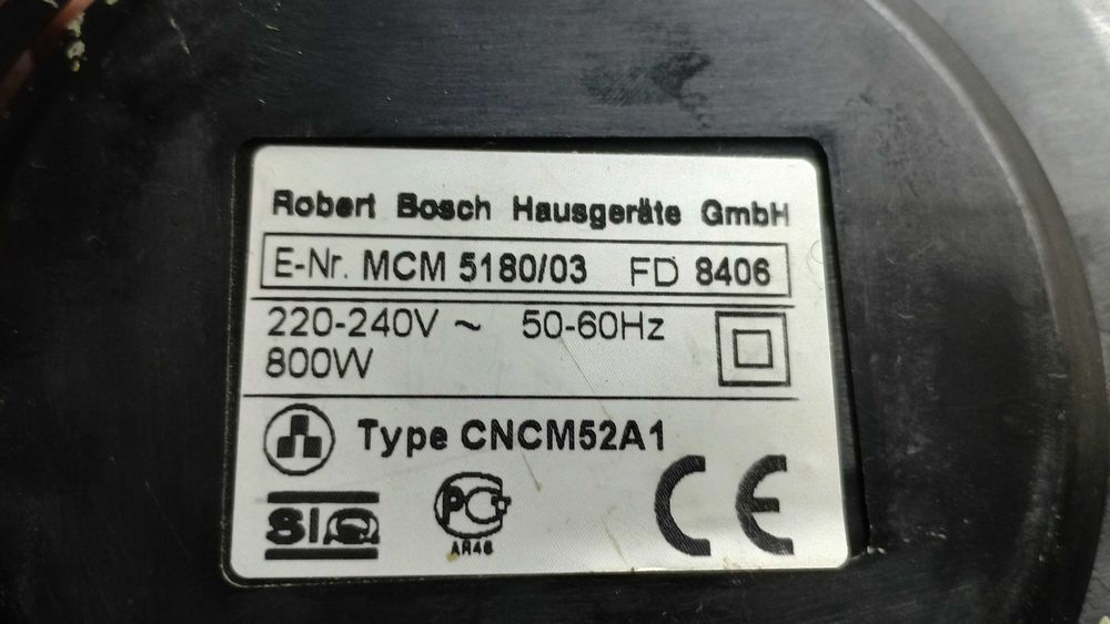 Двигатель 499044 мотор кухонного комбайна Bosch 5180