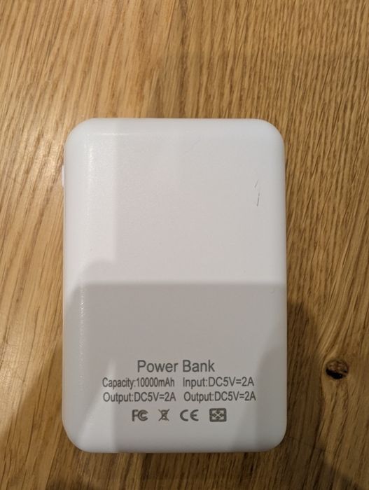 Компактний павербанк Powerbank 10000 з ліхтариком