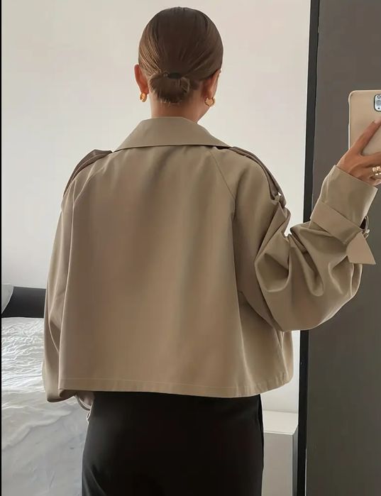 Вкорочений бежевий тренч тренчкот плащ укорочений тренч на підкладці