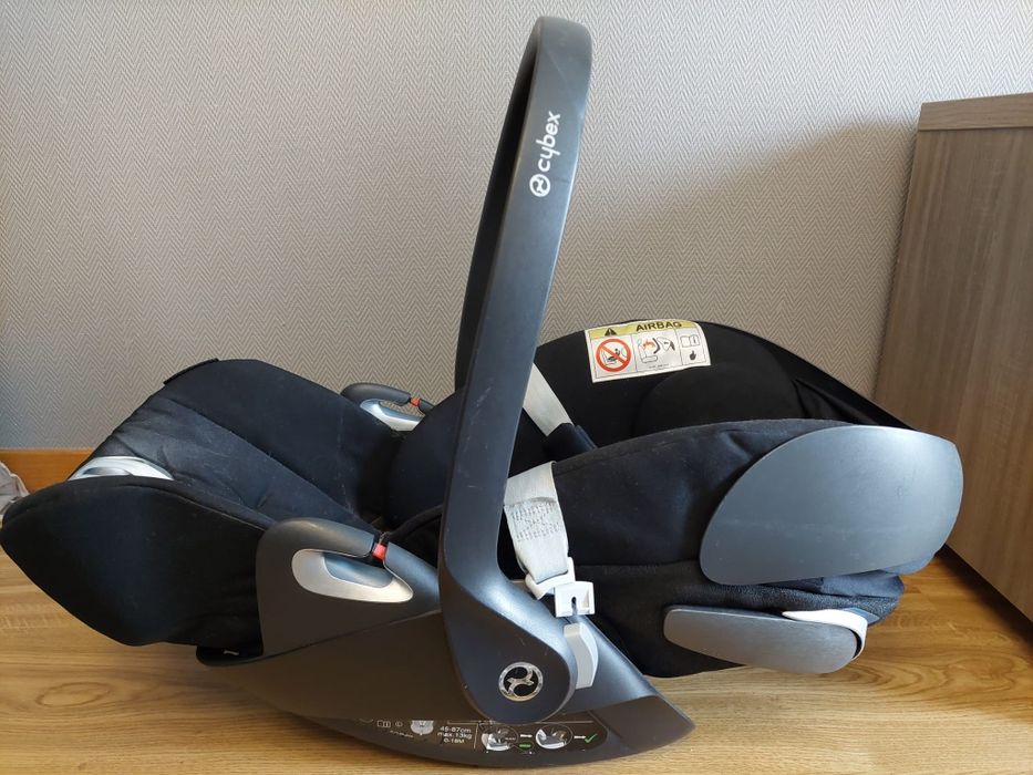 Ovinho Cybex Cloud Z i-Size
Venda Carrinho de Bebé Quinny Mood Cinza -