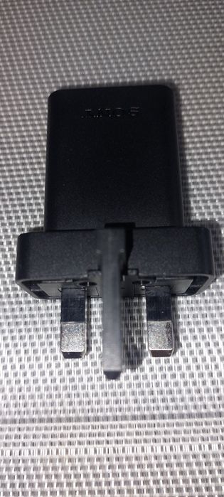 Ładowarka sieciowa Sony angielska