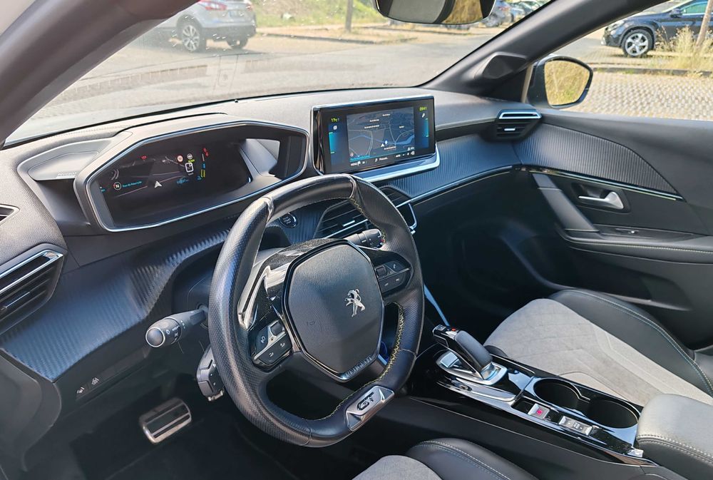 Peugeot e-208 50 kWh GT Line