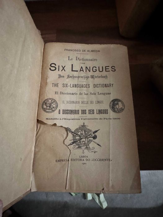 Livros Antigos - Dicionários e outros