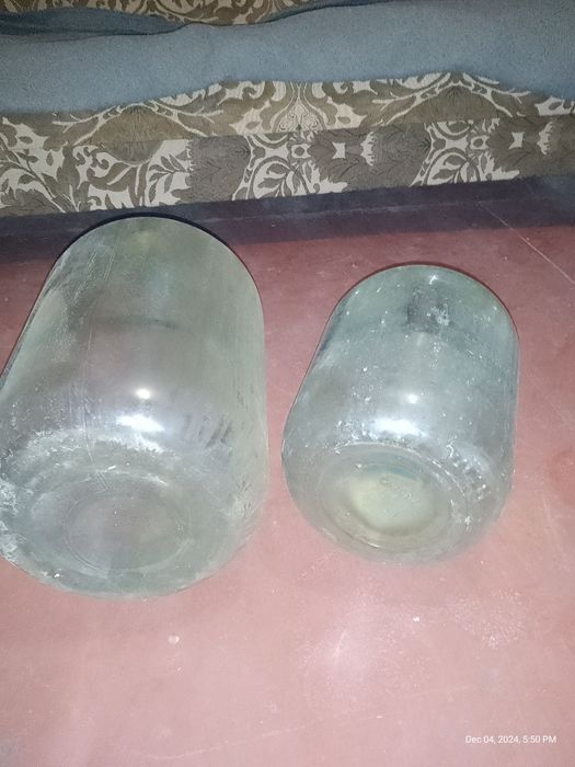 Продам бутыль 10л и 20л