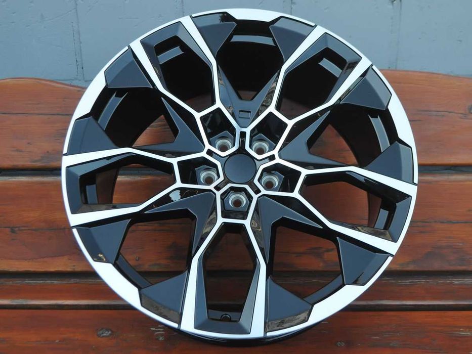 Czarne felgi R22 5X112 BMW X5 G05 Facelift LCI X5M X6 G06 X6M X7 G07