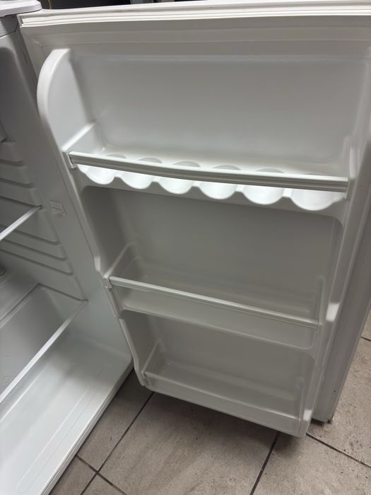 Lodowka podblatowa Ravanson LKK90