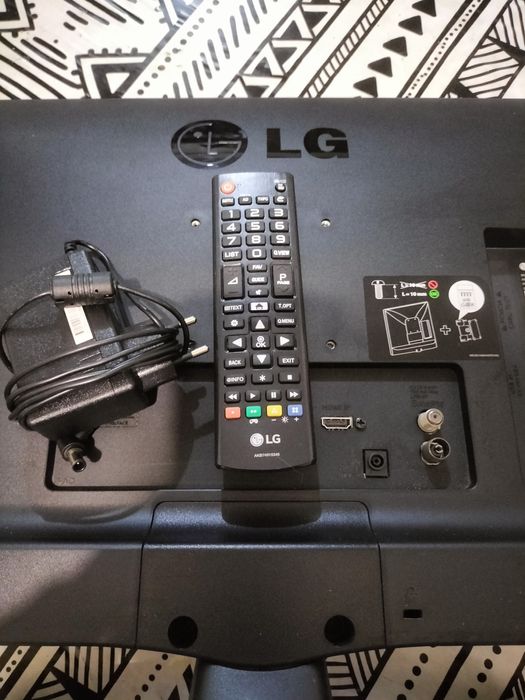 Vendo TV LG 24 polegadas