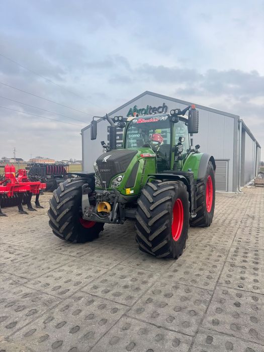 Fendt 724  Ciagnik Fendt 724 VARIO