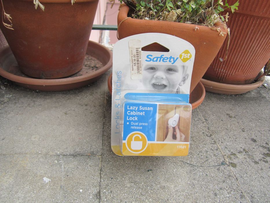 Lazy Susan Cabinet Lock Branco Novo - Cadeado para armário