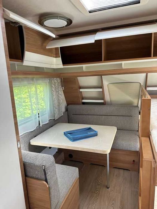 Caravana Hobby 24EG/515