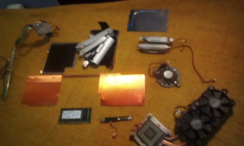 Запчасти ноутбука оперативная память динамики куллер Wi-Fi модул клава