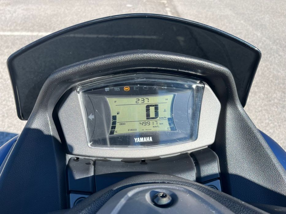 Yamaha nmax 125cc vendo ou troco