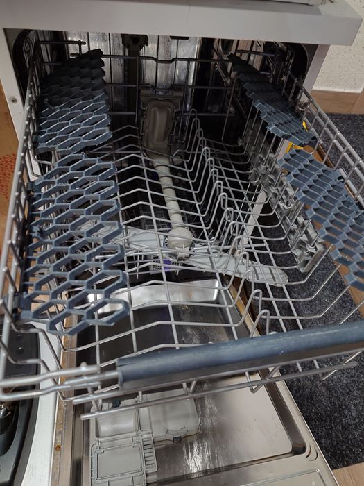 Продам посудомийну машинуа Beko.