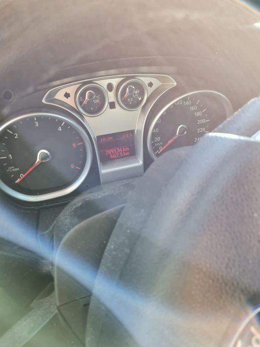 Van in good condition427189349615544322