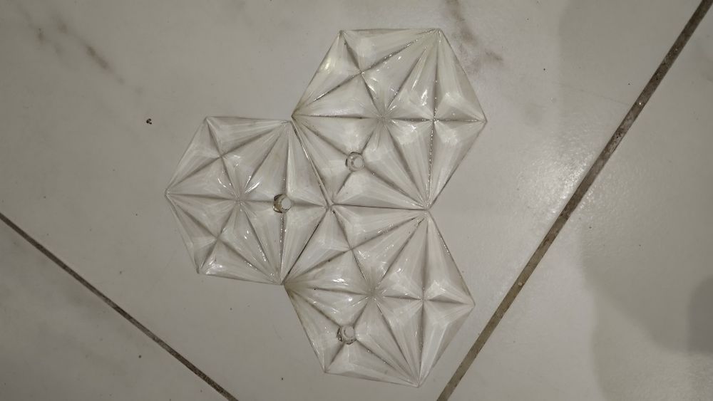 Деталі до хрустальної люстри.