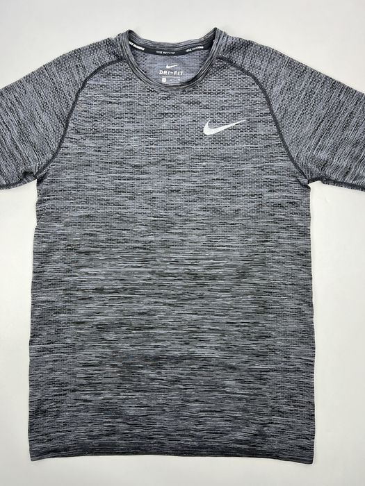 Nike tech running Knit футболка чоловіча