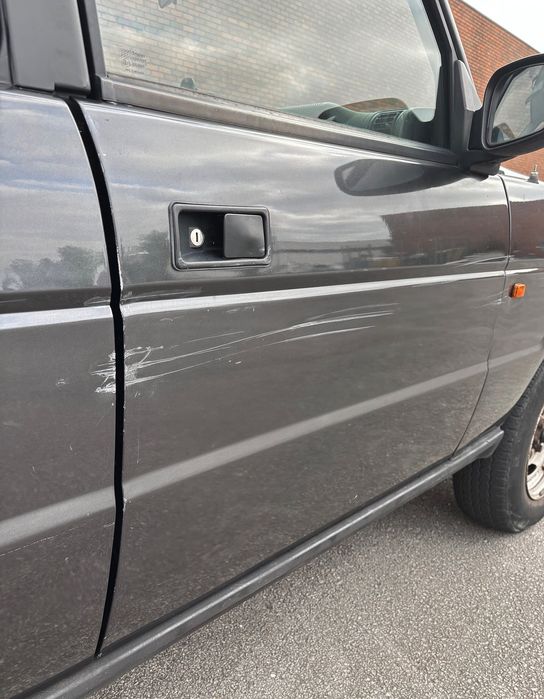 Land Rover Discovery 300 tai
