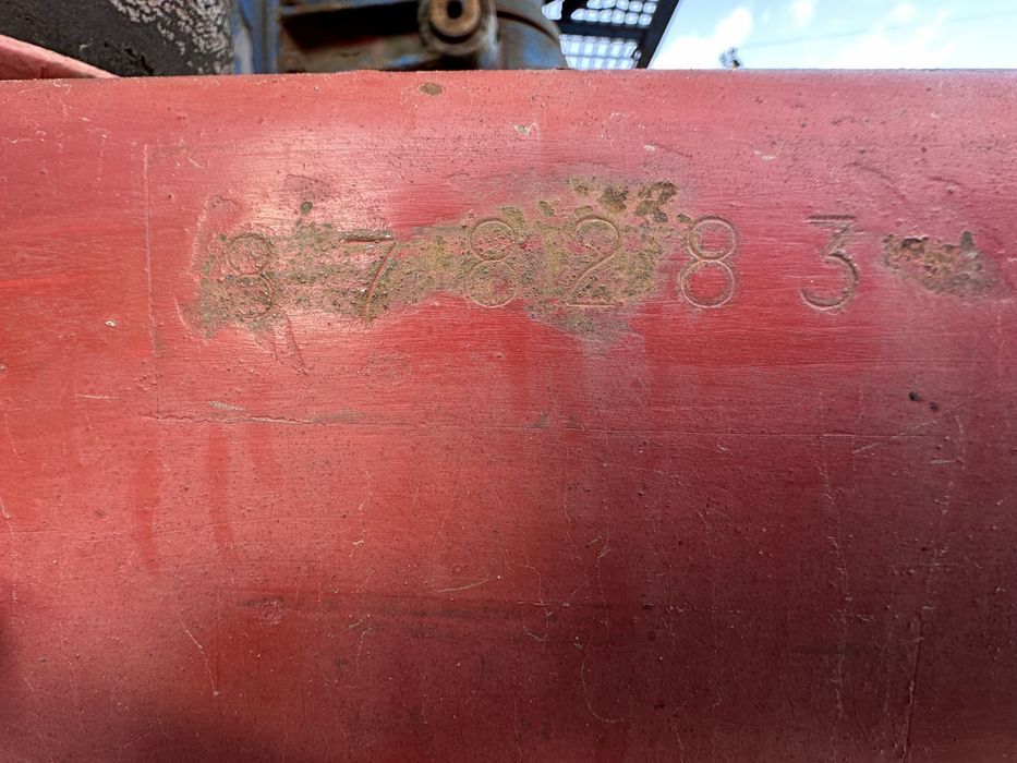 Напівпричіп самоскид