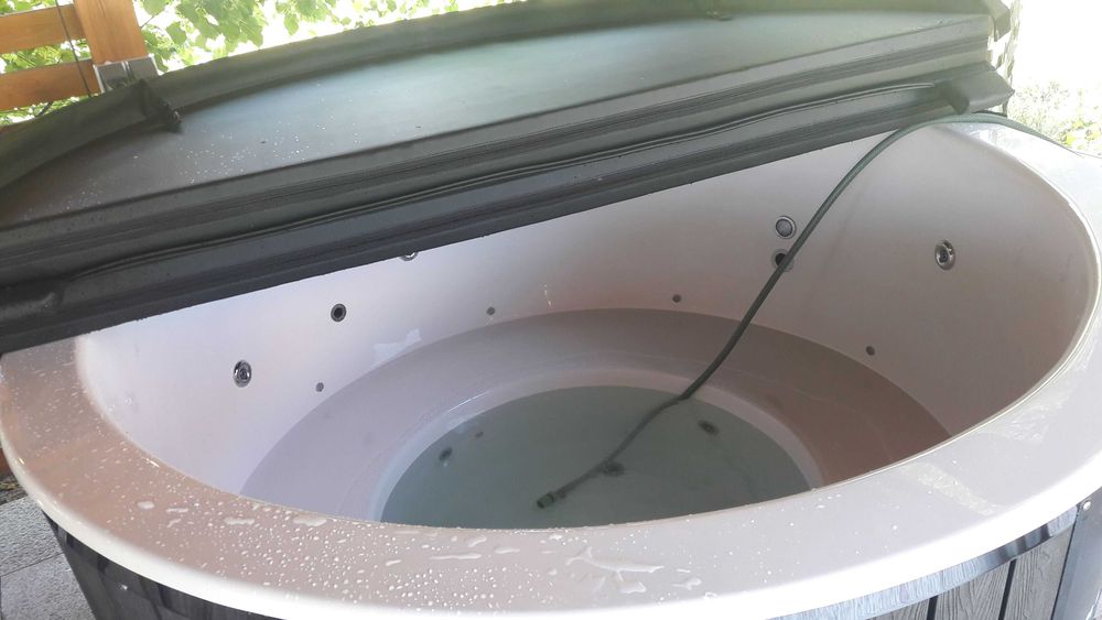 Balia Ogrodowa z Twoim Logo Beczka Kąpielowa Bania Sauna Jacuzzi Hydro