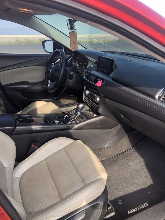 Mazda 6 gj 2.5 at