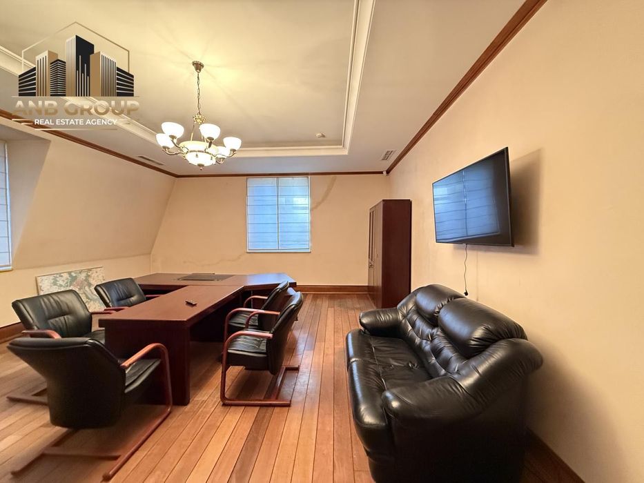 Без% Аренда целого здания на Печерске 1860м2, ул.Тютюнныка