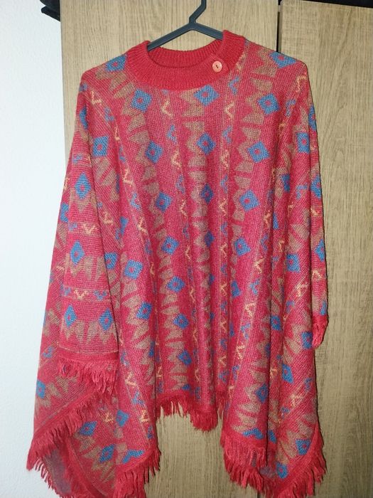 Ponche em Lã  com pouco uso