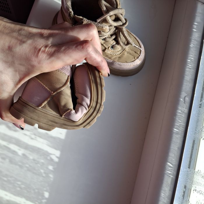 Демісезонні ботінки черевики Reserved 13.5 см 22/23