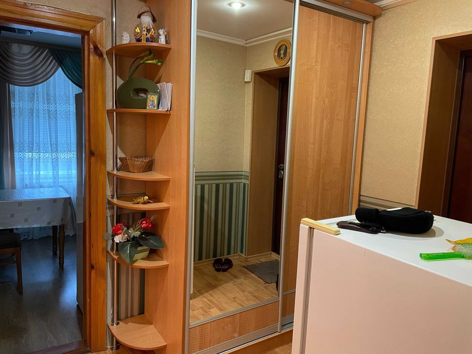 Продається 3-х кімнатна  квартира м. Бахмач