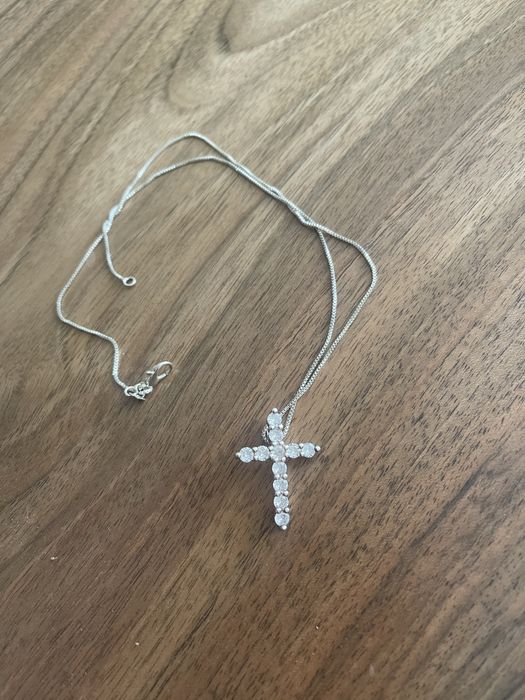 Хрестик з цепочкою