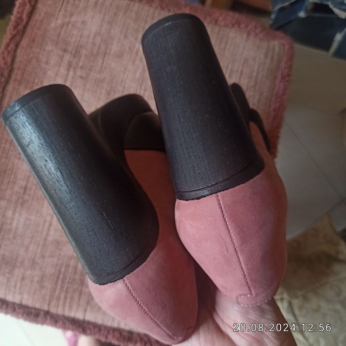 Buty other stories