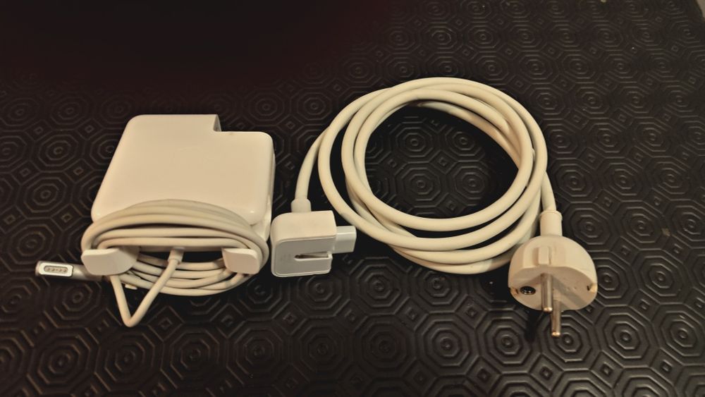 Carregador original Apple 60W MacBook Pro