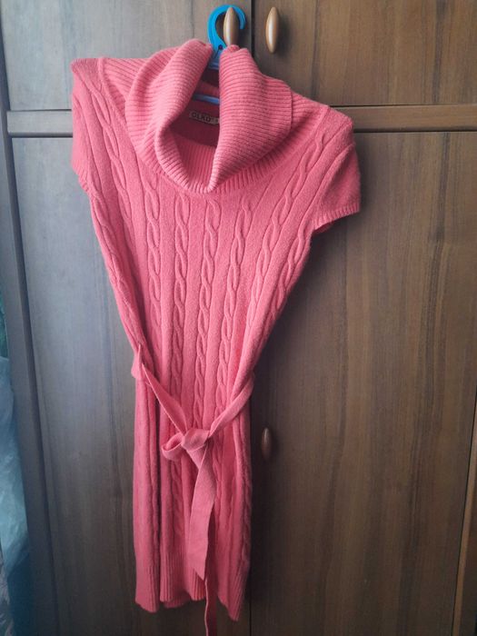 Продам трикотажне плаття