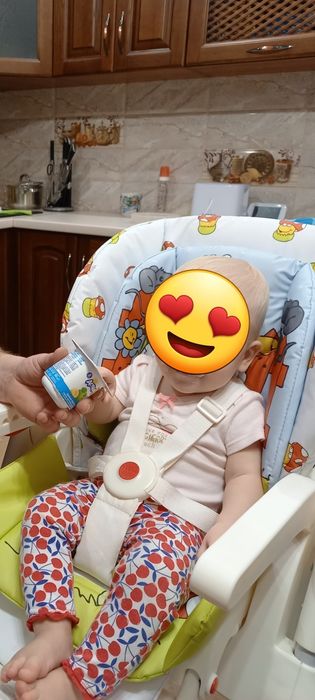 Стільчик для годування