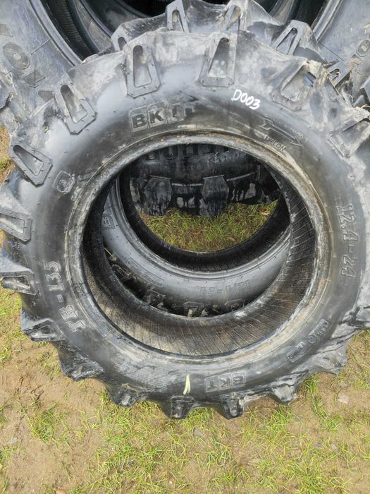 Opona BKT TR-135 12.4-24 8PR stan bardzo dobry D003