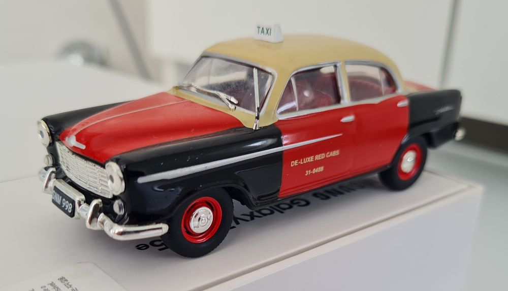 Miniatura diecast "1956 HOLDEN FE - SYDNEY". Escala: 1:43.