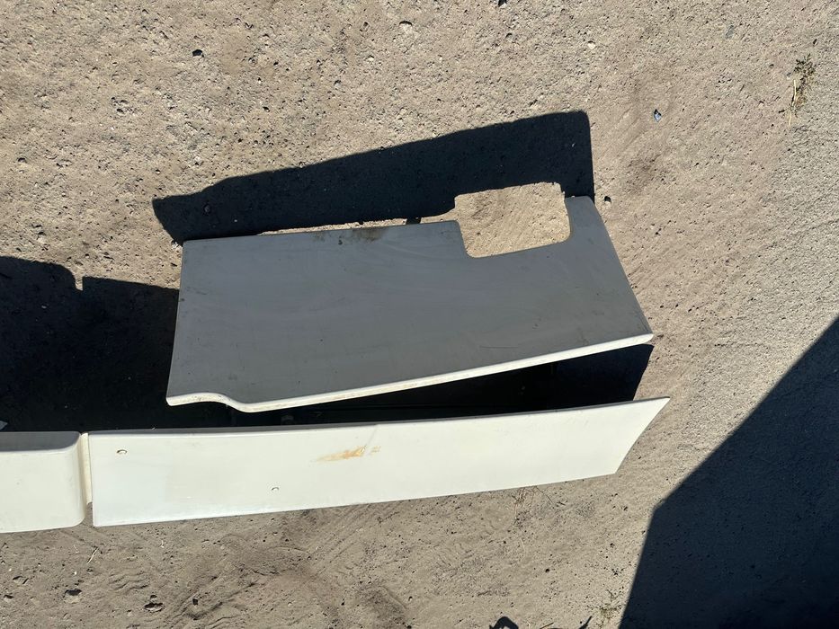 Спойлера кабины Вольво fh12