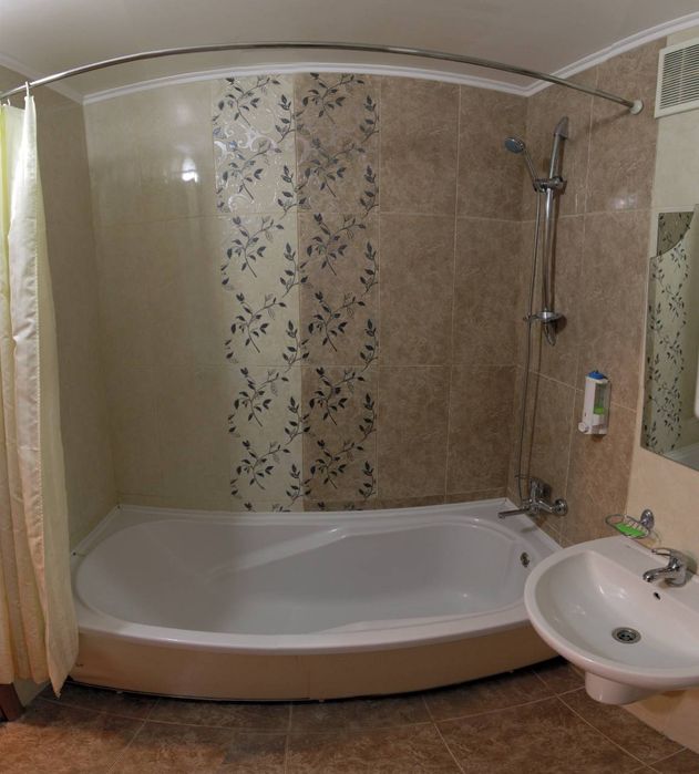 Подобова 2 к. квартира-студія