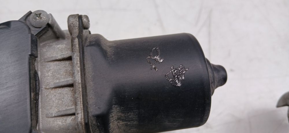 Motor limpa vidros frente NISSAN Micra V (K14)