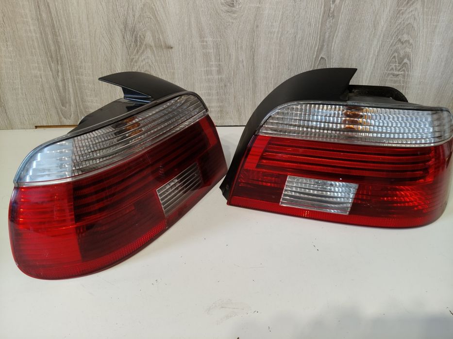 BMW E 39 sedan lampy tył LED M pakiet białe kierunki