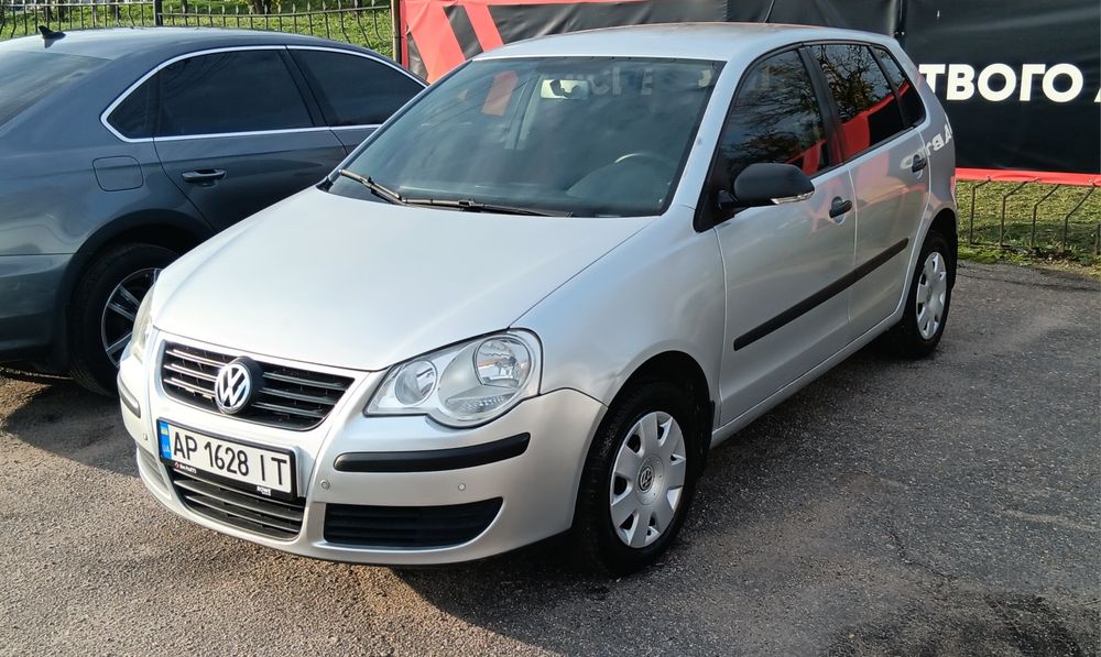 Продаю Фольцваген Поло 2006г.1.4mpi бенз/газ.Автомат!!!