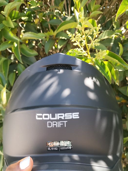 LS2 Drift Course XL 61/62 | Excelente Estado | Preço Oportunidade